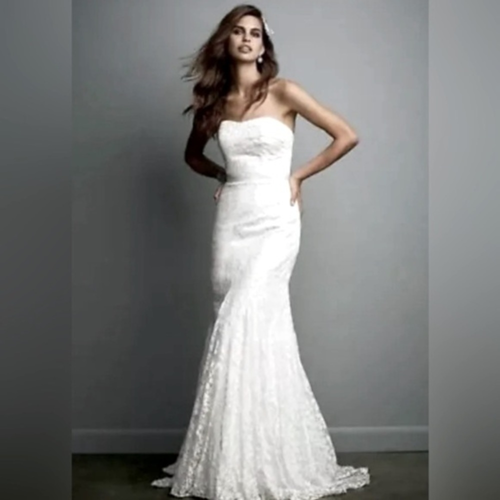 David’s bridal gown sweetheart neck strapless lace wedding dress ivory